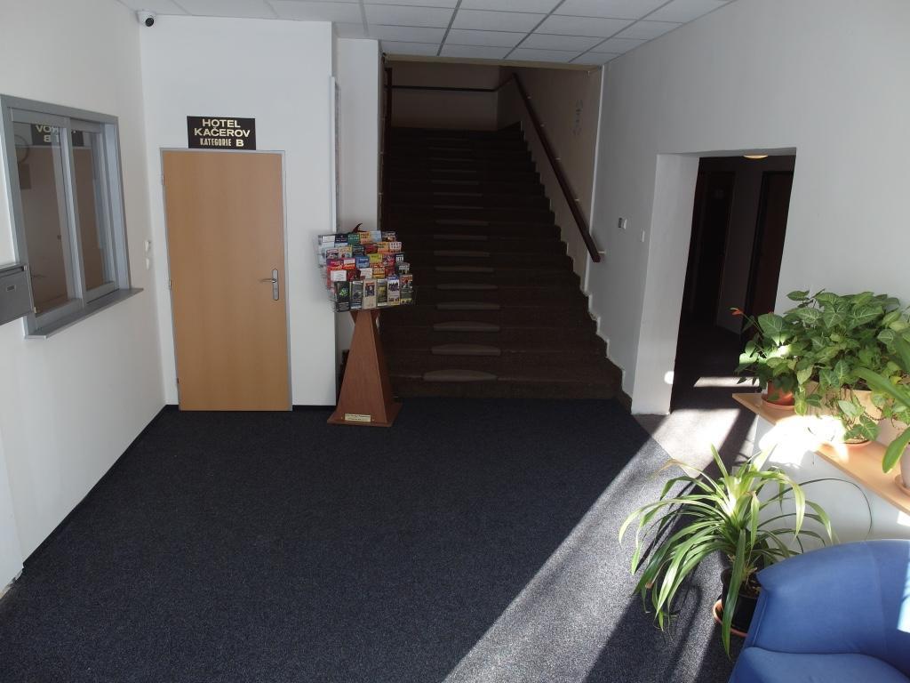 Hotel Kacerov Praha Bagian luar foto